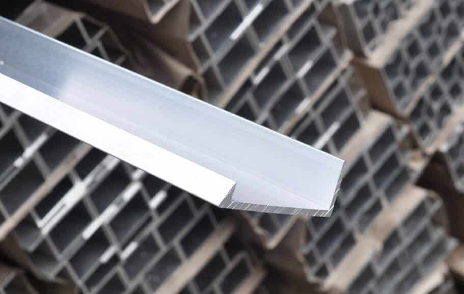 Square tube baffle